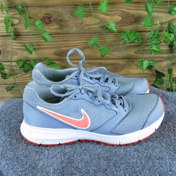Nike Women's Downshifter 6‎ Sneaker Gray Fabric Sz 7.5 Medium Gently Used 2025 - Picture 3 of 7